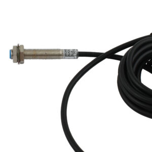 sl 8p1c  4  300x300 - Индуктивный датчик INNOCONT, M8x1, L=49 мм, экранированный, зона срабатывания 1 мм, -25 +60 С, 12…24 VDC, IP65, выход: PNP NO, макс. ток 200 мА, кабель 2 м SL-8P1C